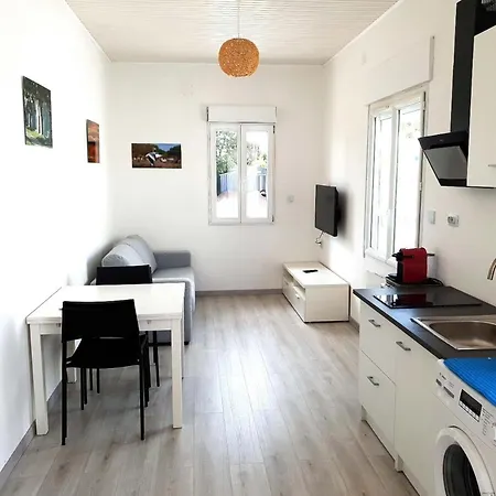Beau Logement Avec Terrasse, Jacuzzi Et Terrain De Petanque Privatif A 5 Minutes De La Plage Audenge Exterior photo
