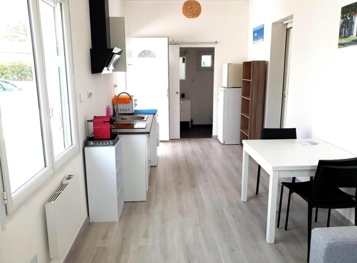 Beau Avec Terrasse, Jacuzzi Et Terrain De Petanque Privatif A 5 Minutes De La Audenge